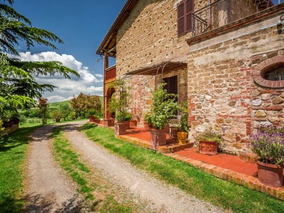 Terraced house in the heart of the city